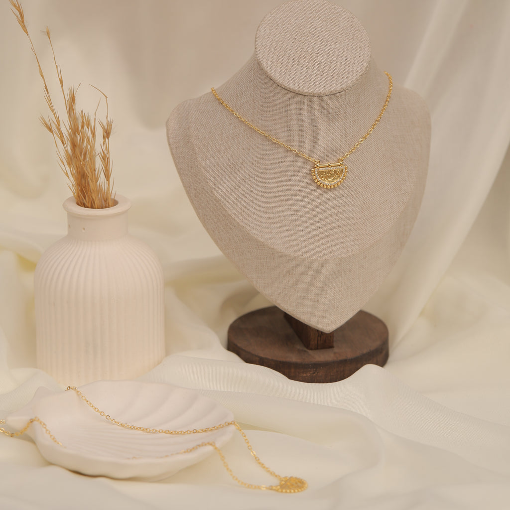 Necklaces ( انت عمري )