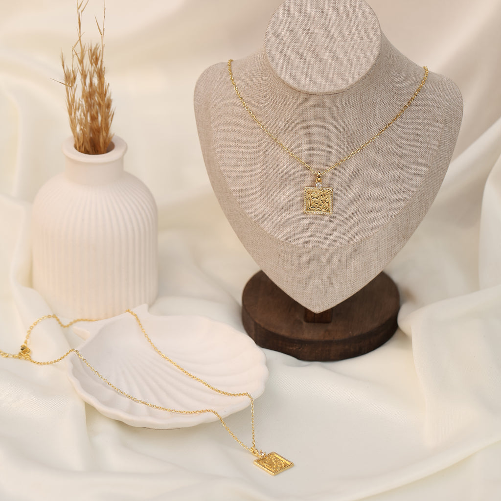 Necklaces ( بنت ابويا )