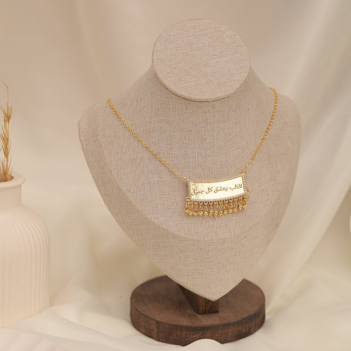 Necklaces ( القلب يعشق كل جميل )